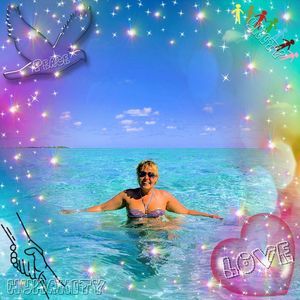 Meet your Posher, Carrie-lynn